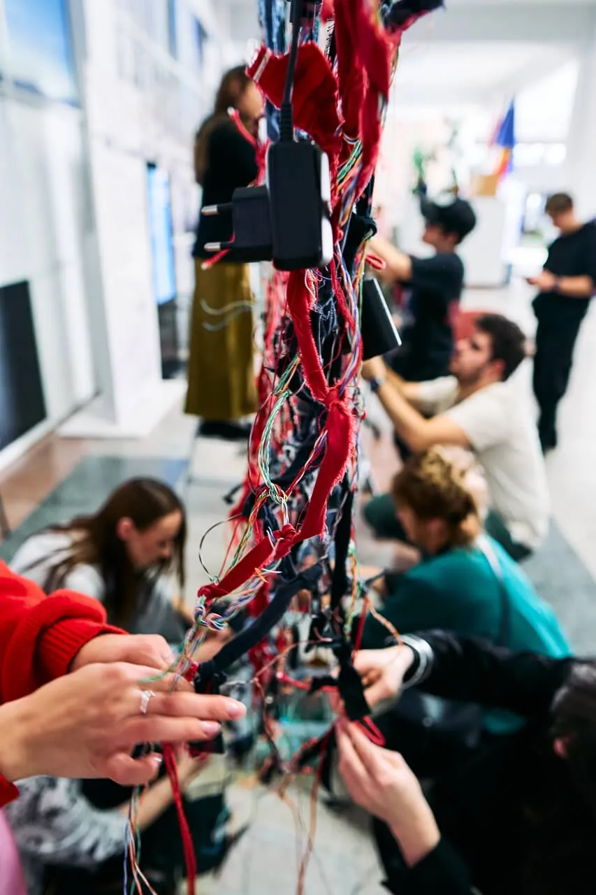 Atelier ”Nodul. Fire în conexiune”